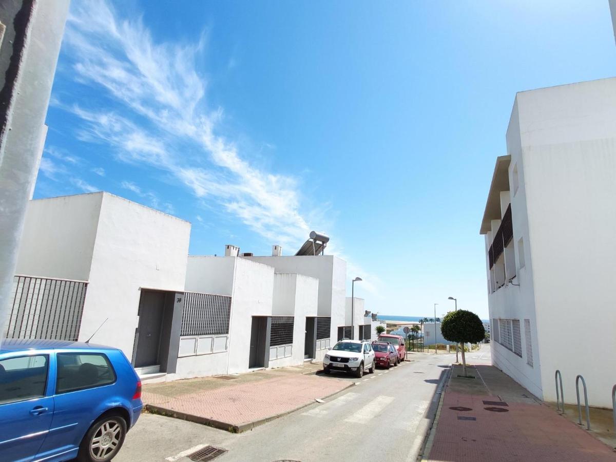 Sunset Conil Apartment โกนิล เด ลาฟรอนเตรา ภายนอก รูปภาพ